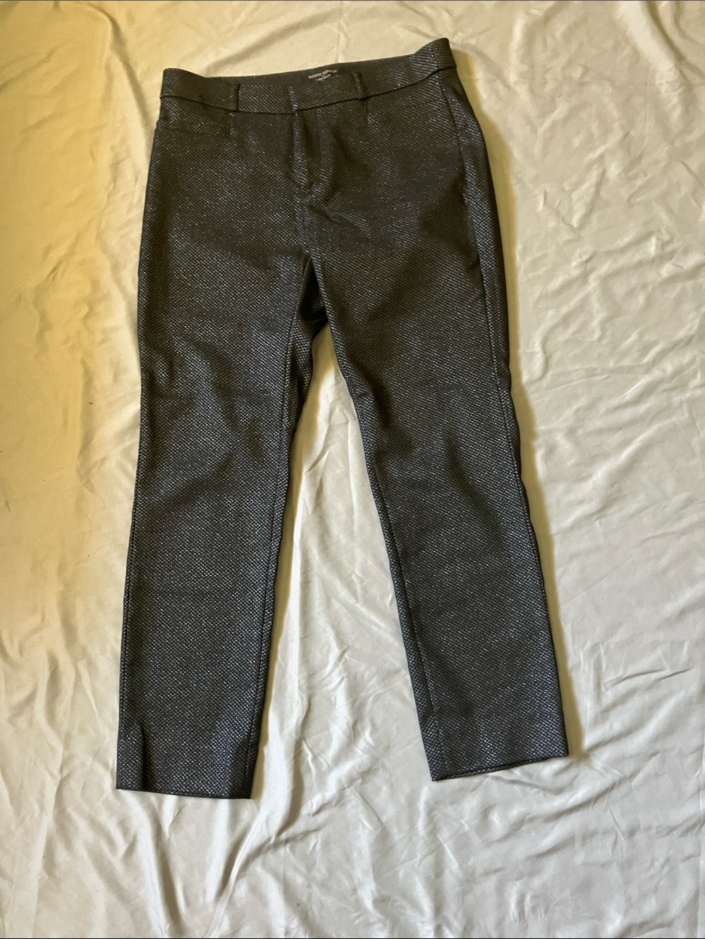 Banana Republic Women's Straight Leg Pants in Charcoal